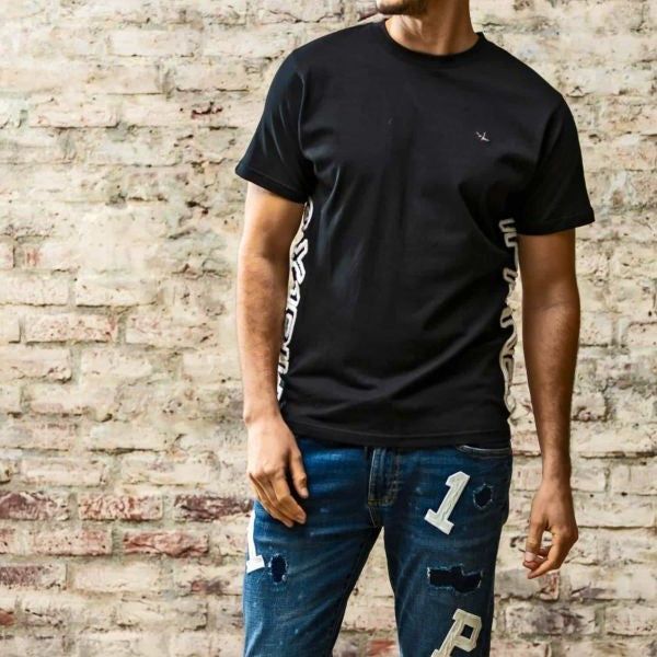 サガラ刺繍サイドロゴ半袖Tシャツ | Tシャツ | ブラック | メンズ