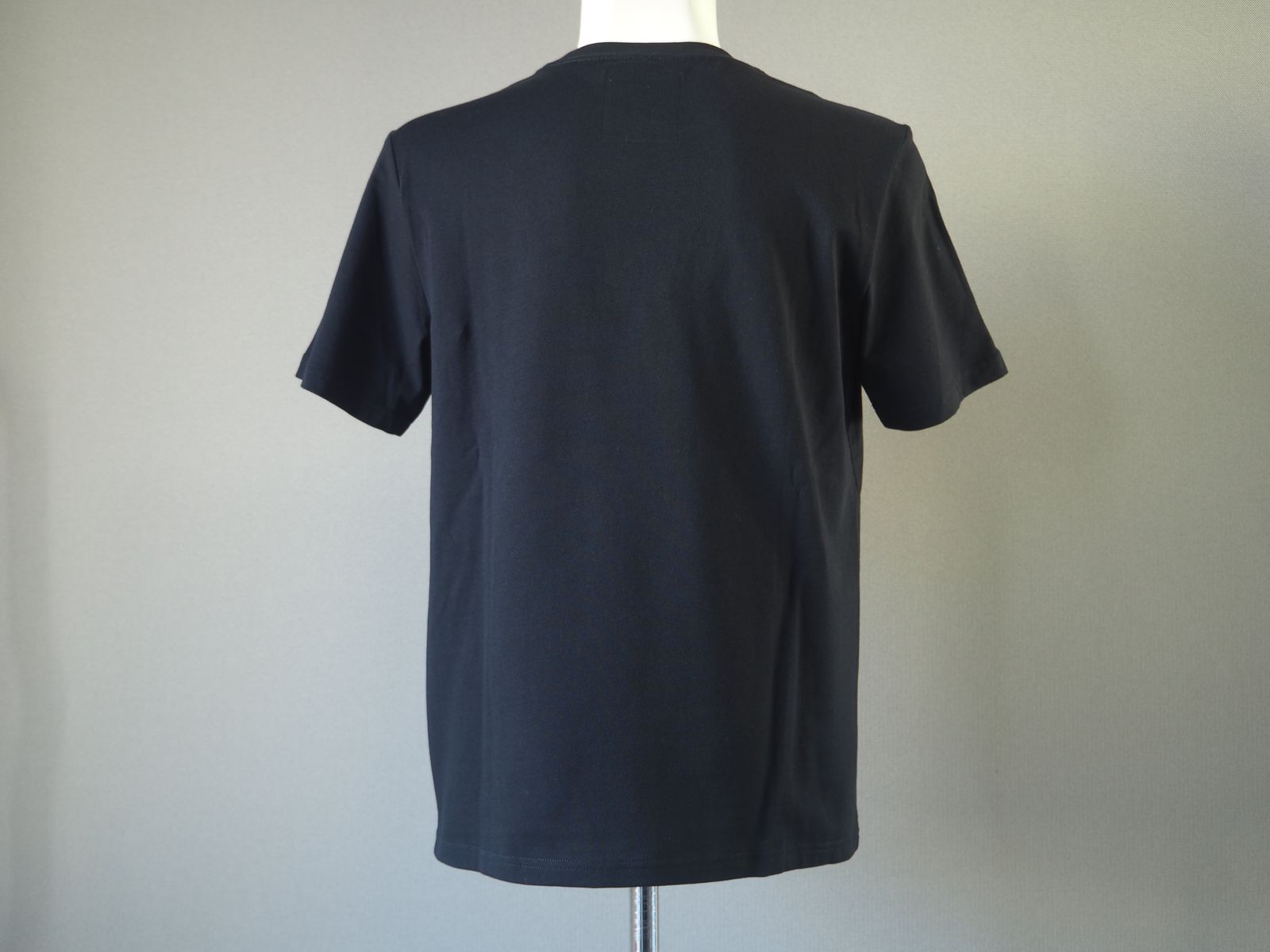 MEN’S WHAT'S HIPANDA RHINESTONE T-SHIRT | Tシャツ | ブラック | メンズ