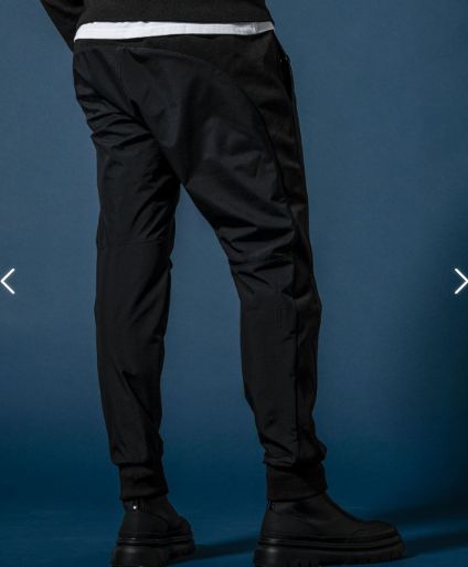 サイドロゴジョガーパンツ WINDSTOPPER プロダクト by GORE-TEX LABS /ウィンドストッパー/ゴアテックス | ロングパンツ | ブラック | メンズ