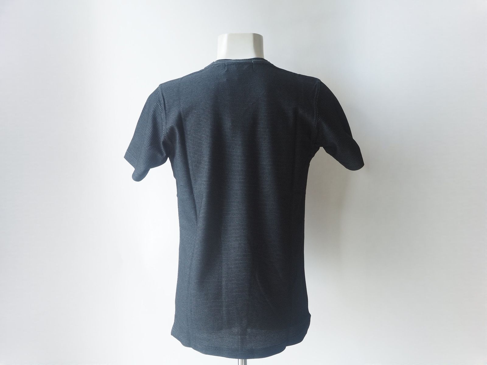 VネックTシャツ | グレー | メンズ