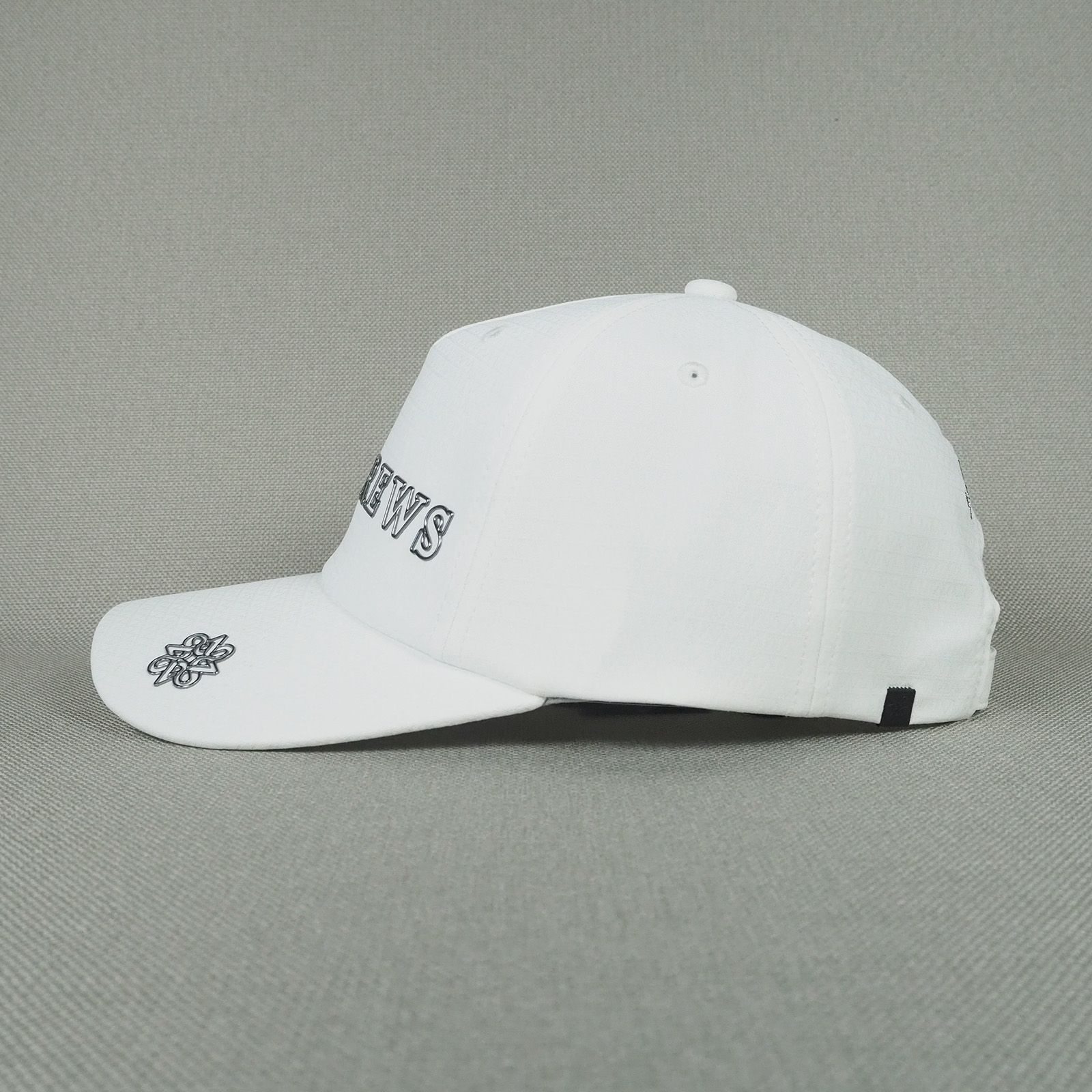 ドビーストレッチ ロゴ キャップ (UNISEX) | ユニセックス ゴルフウェア | WHITE ホワイト (030)