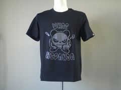 MEN’S WHAT'S HIPANDA RHINESTONE T-SHIRT | Tシャツ | ブラック | メンズ
