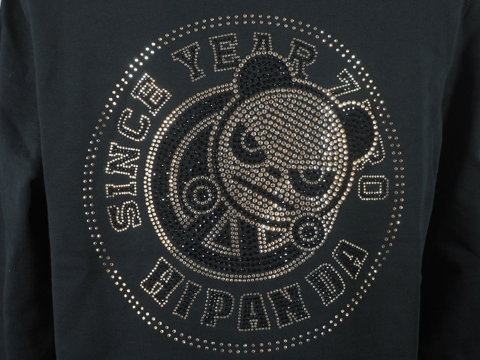MEN'S GOLD EMBLEM RHINESTONE HOODIE SWEAT SHIRT | パーカー | トレーナー | スウェット | ブラック | メンズ