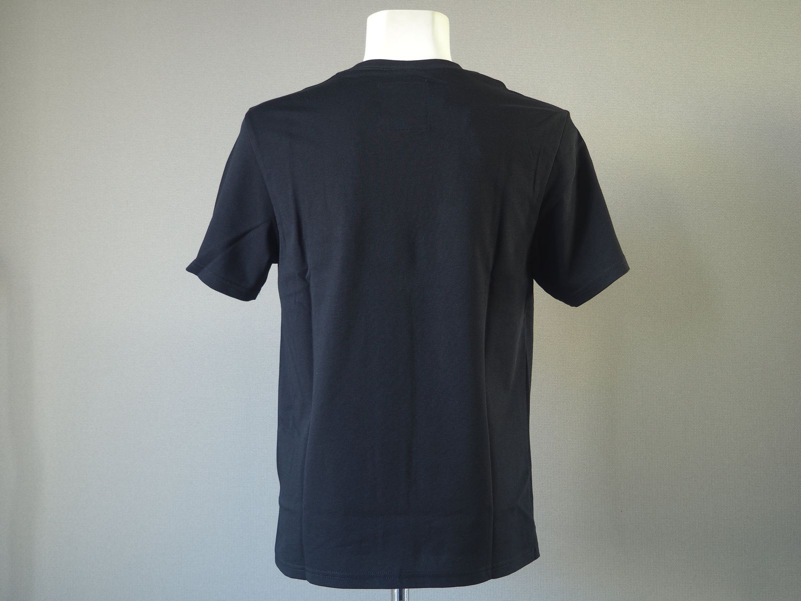 MEN'S PANDA PRINT SHORT SLEEVED T-SHIRT | Tシャツ | ブラック | メンズ