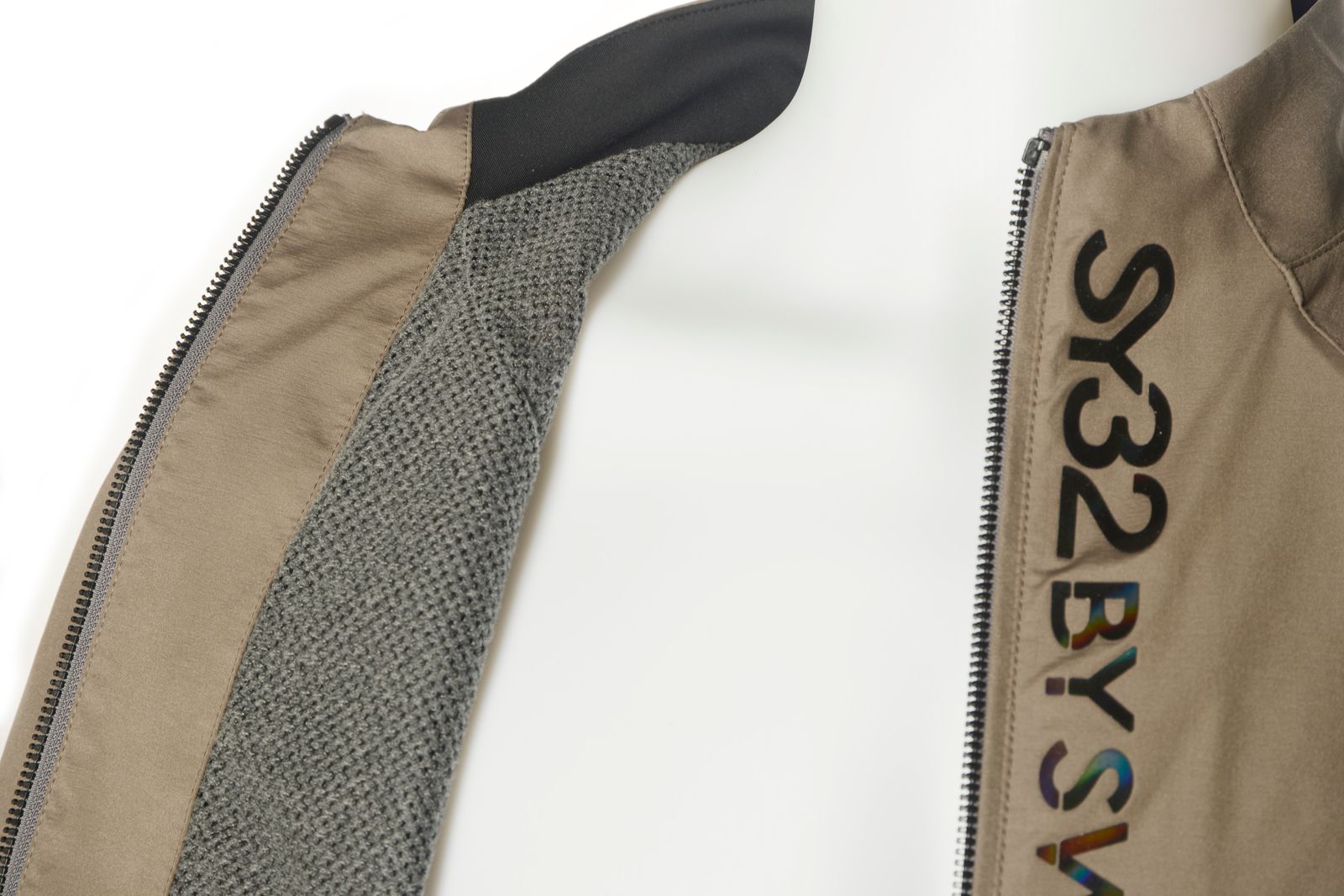 STRETCH HIGH GAUGE WIND JACKET | ウインドジャケット | ブルゾン | メンズ | ベージュ | ゴルフウェア |