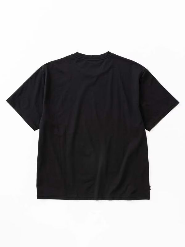 BASIC GRAPHIC LOGO TEE | Tシャツ | ブラック | メンズ