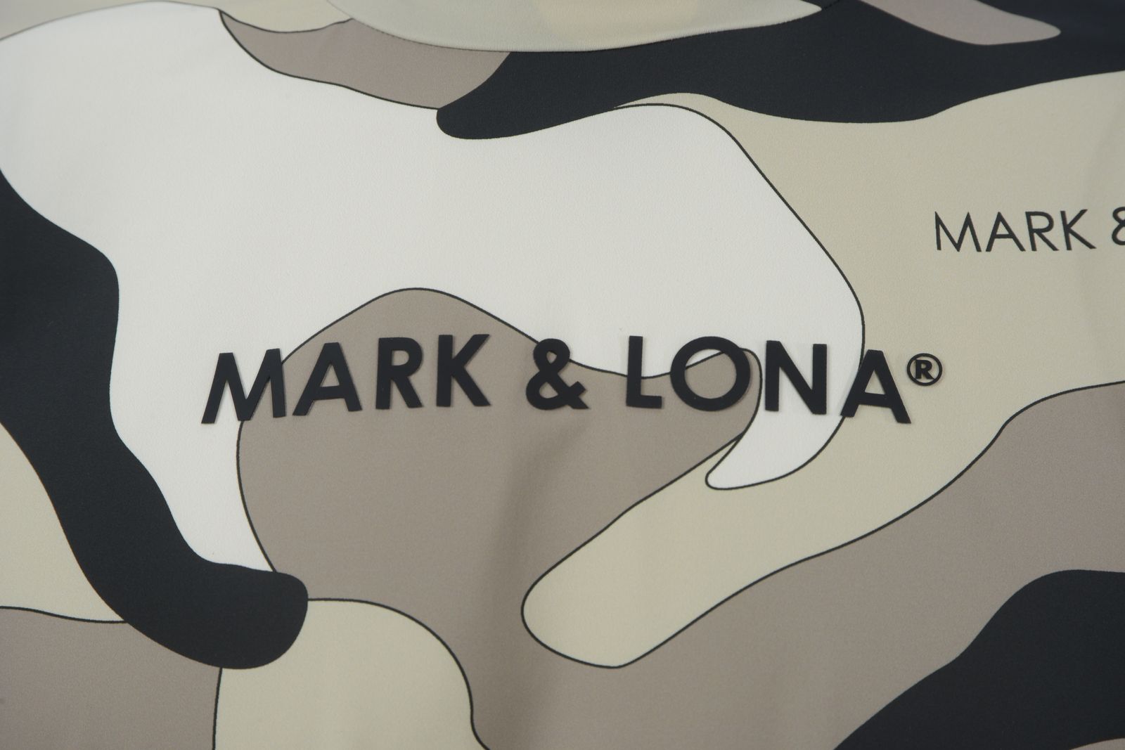 MARK & LONA 迷彩柄 ゴルフシャツ サイズ50 MARK & LONA 迷彩柄 ゴルフシャツ サイズ50 メンズウェア