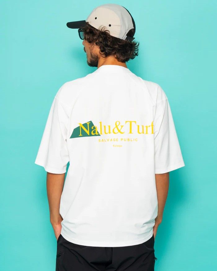 サーフモックネック S/S(Nalu＆Turf) | モックネックシャツ | ホワイト | メンズ | ゴルフウェア