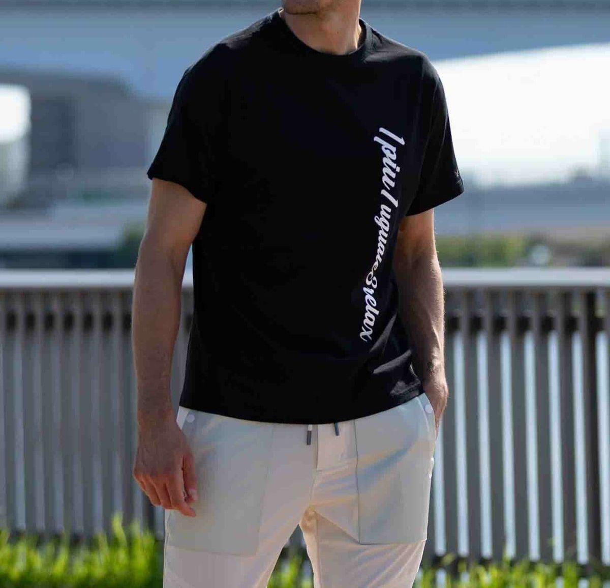 縦ロゴ半袖Tシャツ | Tシャツ | ブラック | メンズ