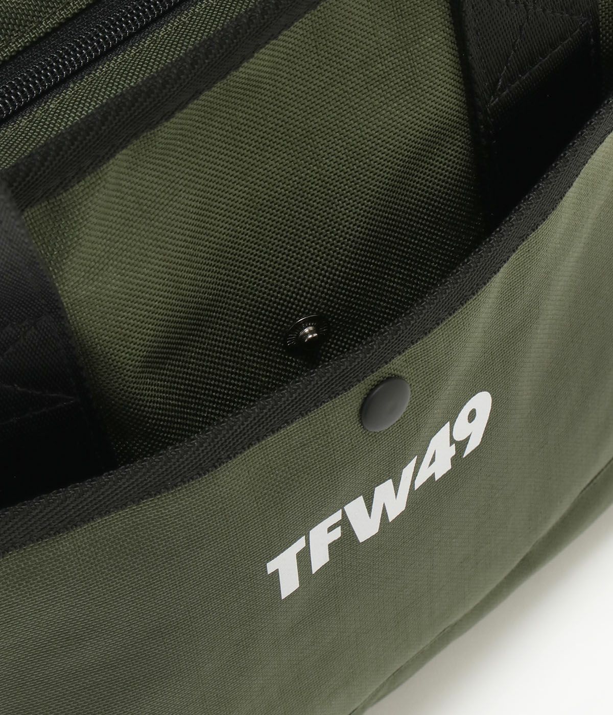 NYLON TOTE BAG SMALL | トートバッグ | ユニセックス | カーキ | ゴルフ