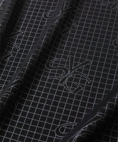 SYG GRAPHIC EMBOSS POLO | ポロシャツ | ブラック | メンズ | ゴルフウェア