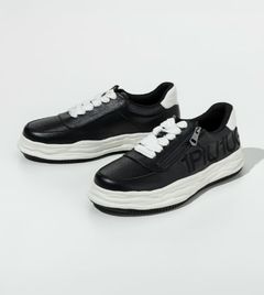 ボリュームソール刺繍ロゴスニーカー | シューズ | ブラック | ユニセックス