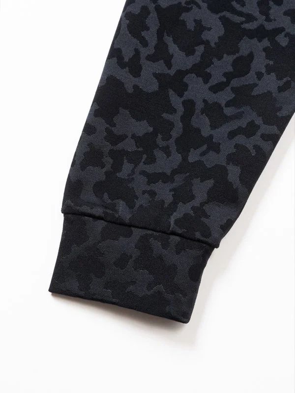 SATIN CAMO JACQUARD ZIP JK | ブルゾン | ブラック | メンズ | ゴルフウェア