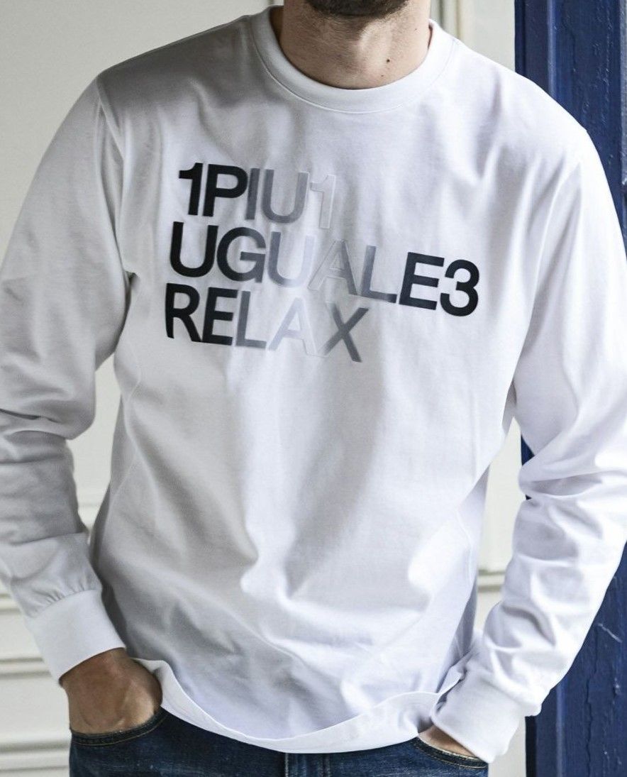 国内発送【1PIU1UGUALE3】グラデーションフロッキーロゴ長袖T 1PIU1UGUALE3 RELAX - グラデーションフロッキーロゴロングT | T