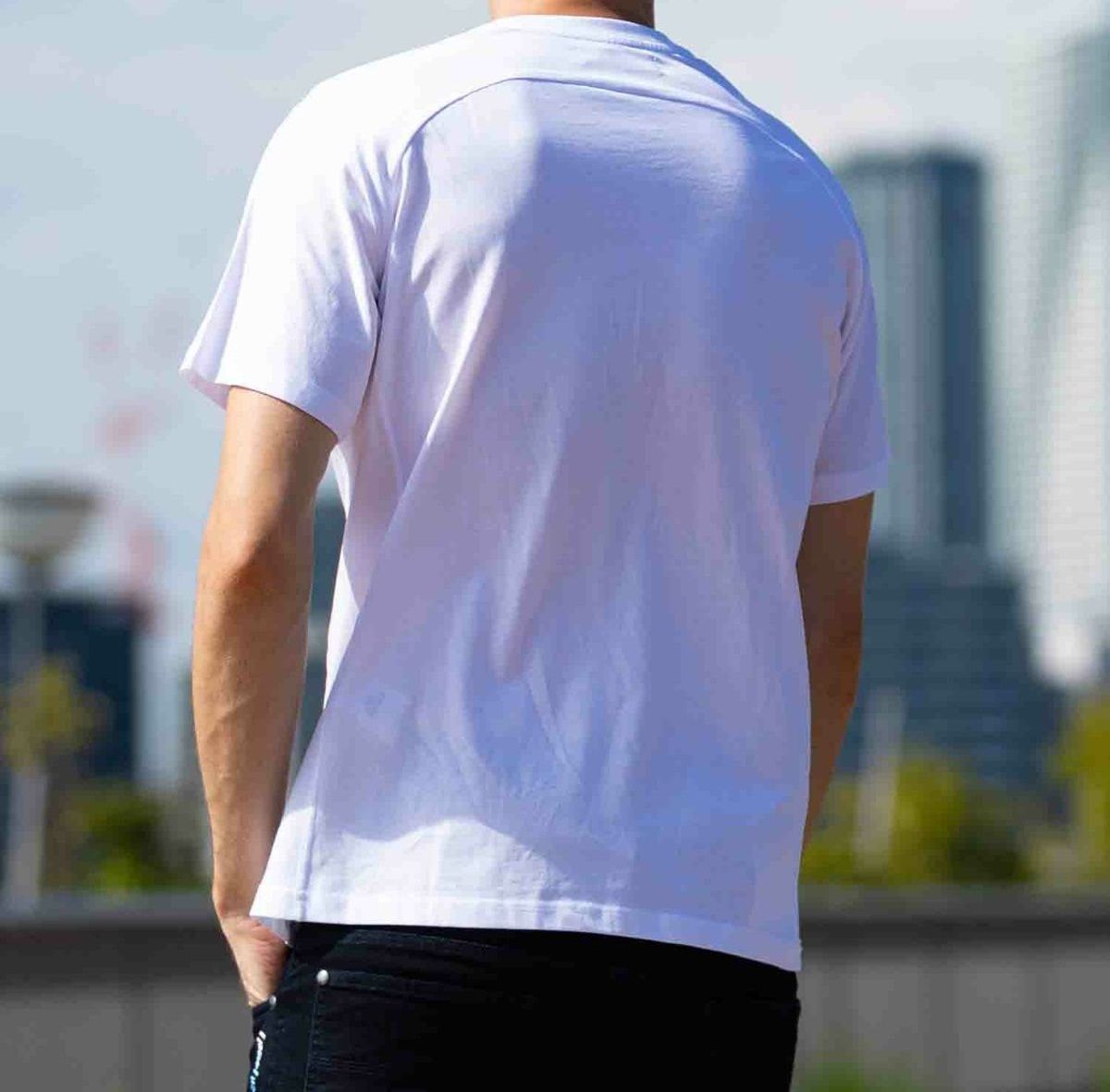 縦ロゴ半袖Tシャツ | Tシャツ | ホワイト | メンズ