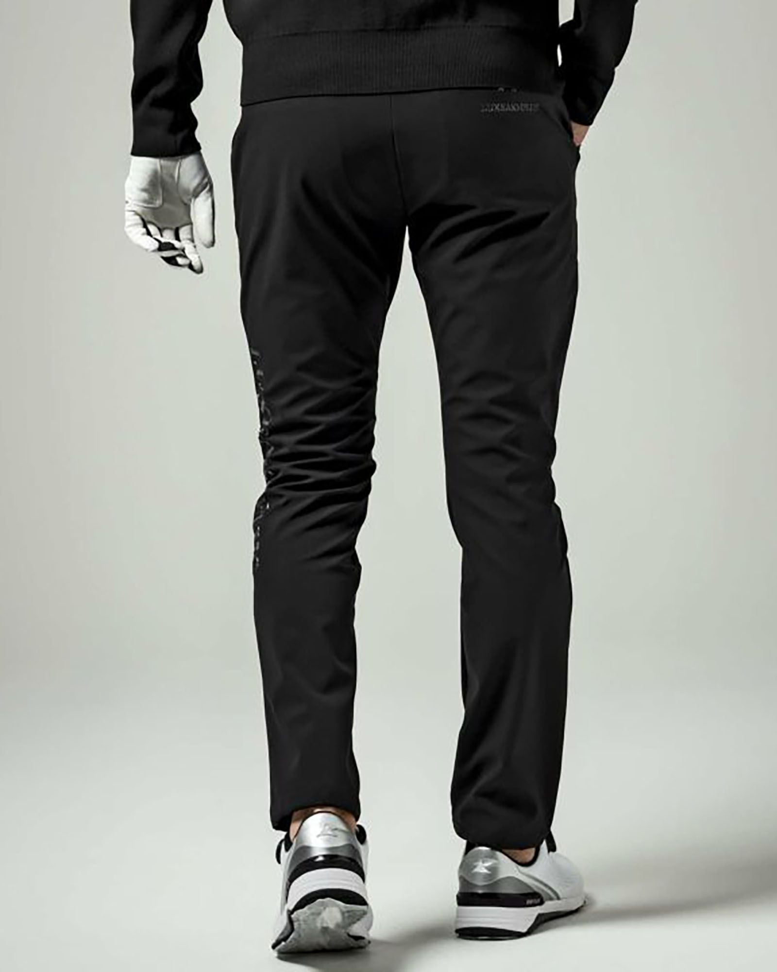 WINDPROOF LOGO SLACKS | 防風サイドロゴスラックスパンツ | ブラック | メンズ | ゴルフウェア