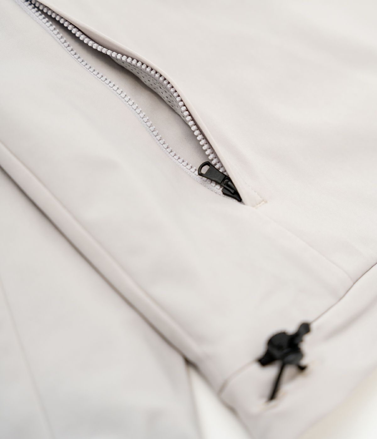 TFW49 - REVERSIBLE STRETCH PULLOVER | プルオーバー | カーキ