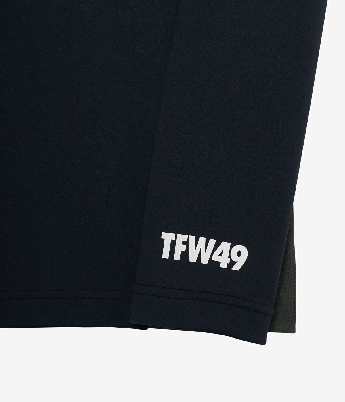 SIDE PANEL LONG SLEEVE MOCKNECK | Tシャツ | ブラック | メンズ | ゴルフウェア