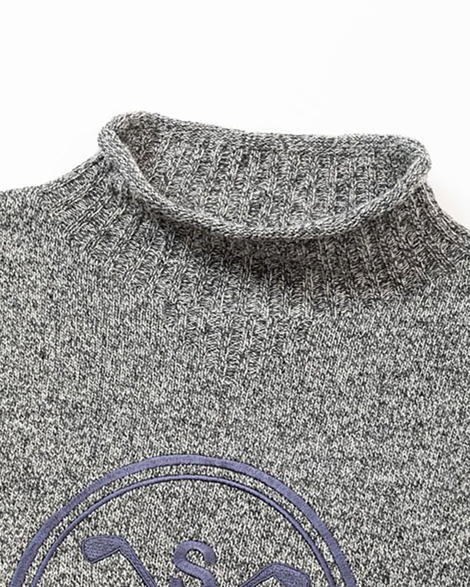 HIGH NECK BIG EMB SWEATER | セーター | グレー | メンズ | ゴルフウェア