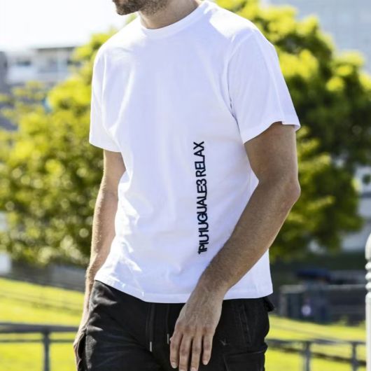 バーチカルエンブロイディー半袖Tシャツ | Tシャツ | ホワイト | メンズ