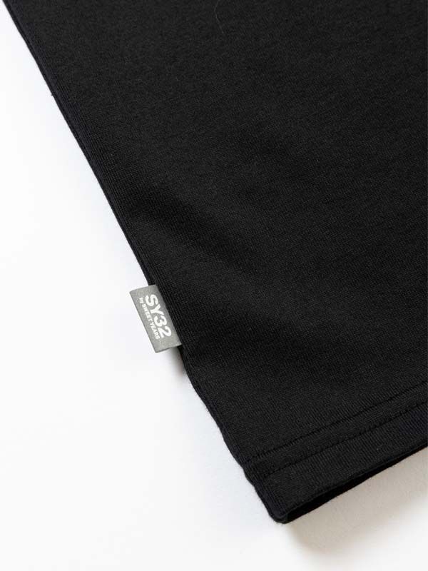 VERTICAL MULTI MINI LOGO L/S TEE | Tシャツ | ブラック | メンズ