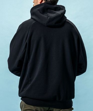ドライタッチグラデーションロゴスウェットフーディー / スノーボード / スノーウェア | パーカー | ブラック | メンズ