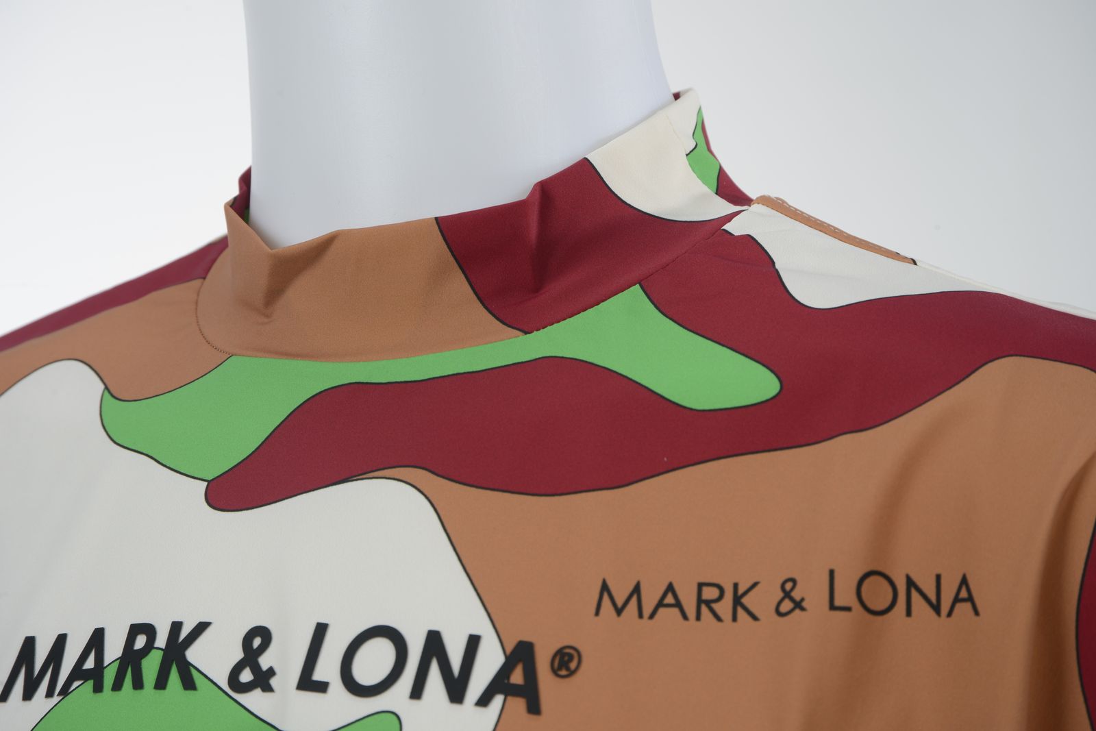 MARK & LONA カモフラ柄 Milo Camo Teeサイズ38 MARK&LONA - Milo Camo Tee | モックネック | 半袖Tシャツ