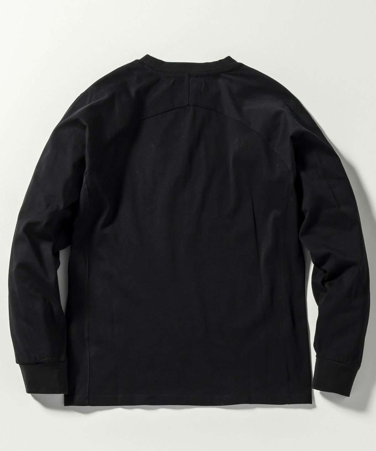 【1PIU1UGUALE3 RELAX】グラデーションフロッキーロングTシャツ 1PIU1UGUALE3 RELAX - グラデーションフロッキーロゴロングT | T