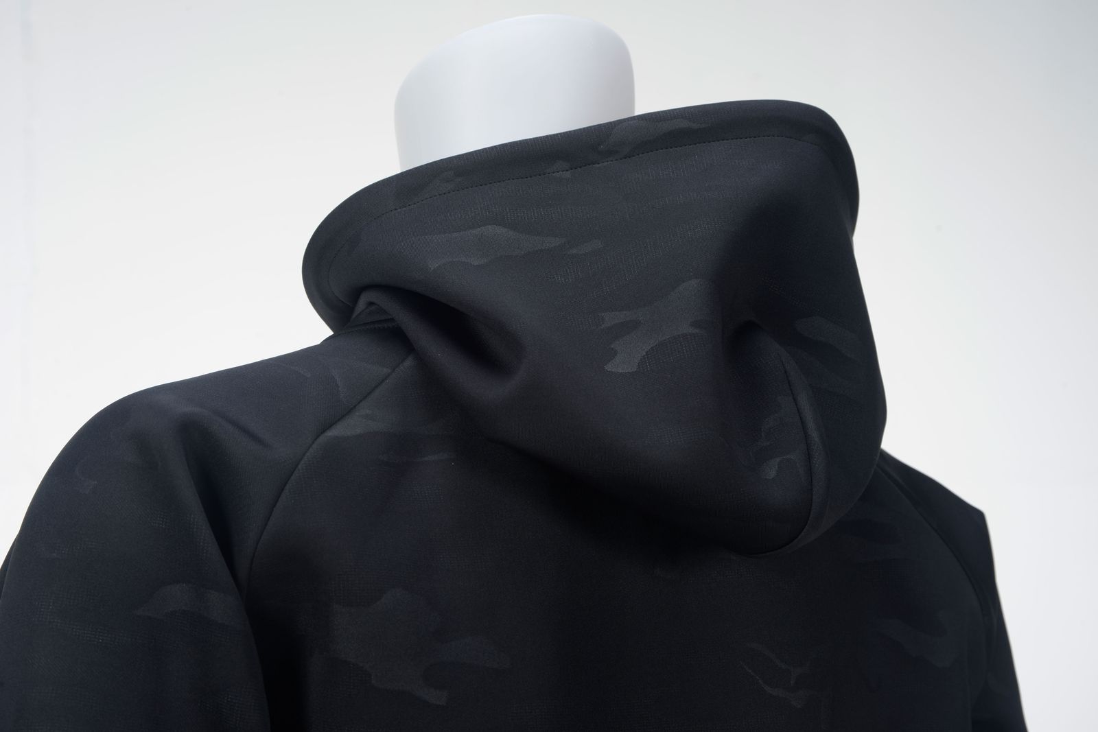 DOUBLE KNIT EMBROIDERY LOGO ZIP HOODIE | フーディ | パーカー | ブラック | メンズ | ゴルフウェア