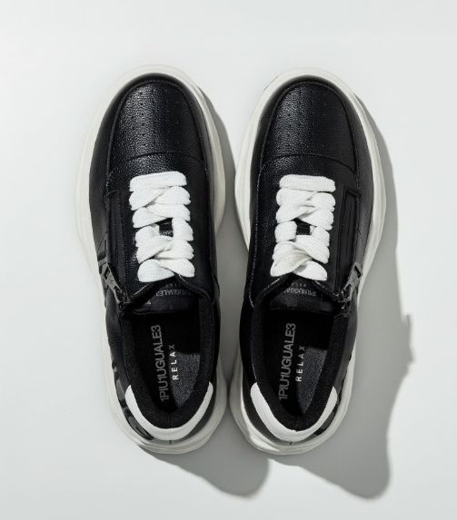 ボリュームソール刺繍ロゴスニーカー | シューズ | ブラック | ユニセックス