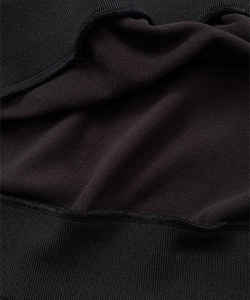 NECK LOGO HIGH NECK SHIRTS | ハイネックシャツ | ブラック | レディース | ゴルフウェア