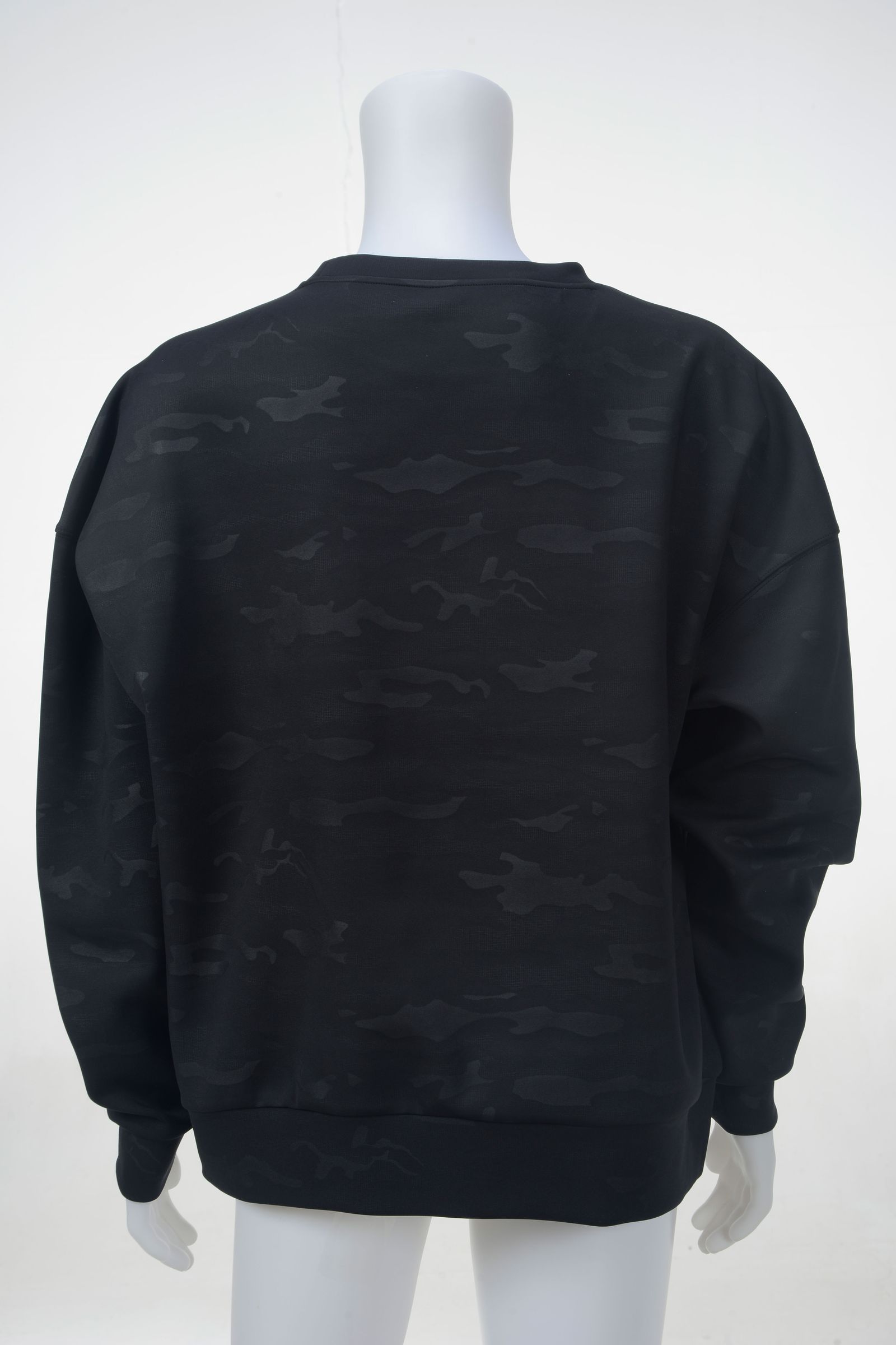 DOUBLE KNIT BIG SILHOUETTE P/O CR | ブルゾン | ブラック | メンズ | ゴルフウェア