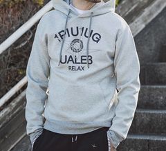 1PIU1UGUALE3 RELAX(ウノピゥウノウグァーレトレ) 折り鶴×ロゴフーディー