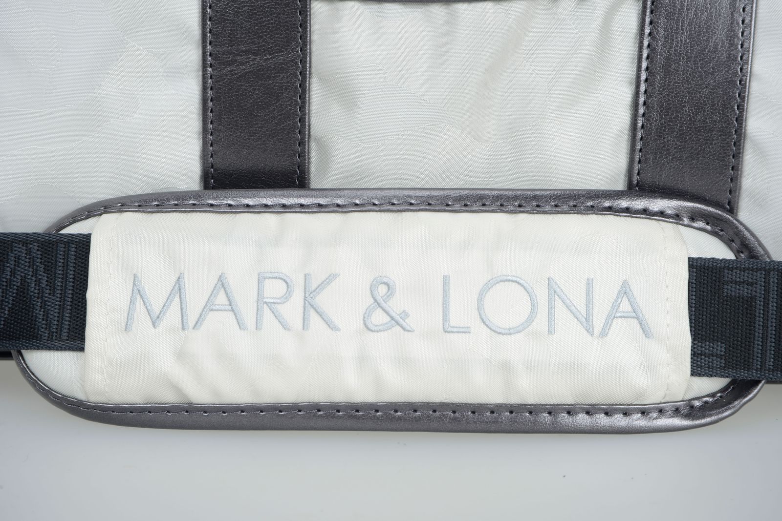 MARK&LONA - Gauge Camo Boston Bag | ゲージ カモ ボストン バッグ | ユニセックス | アイスグレー |  VINCITORE GOLF（ヴィンチトーレ ゴルフ）