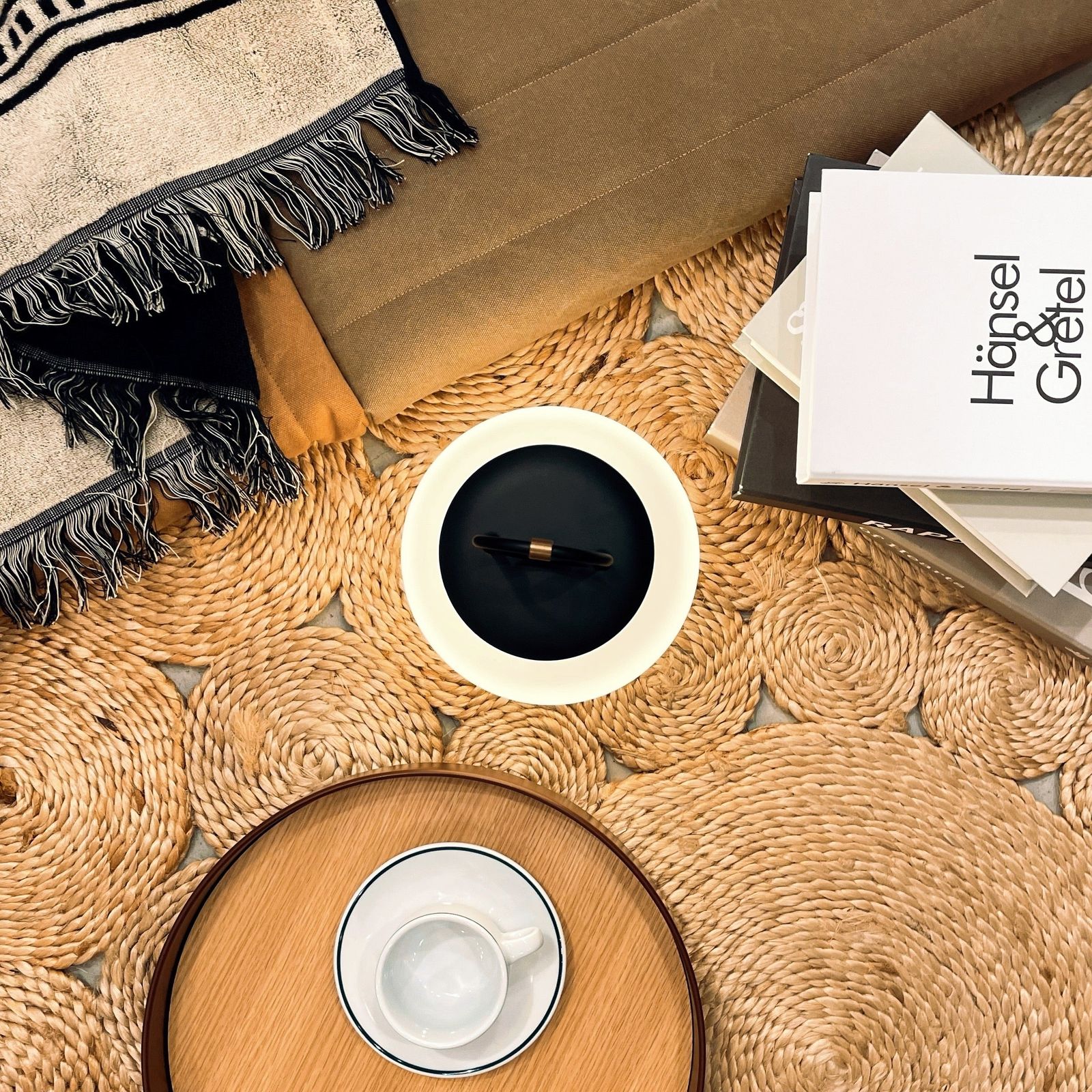 lucca PORTABLE LAMP