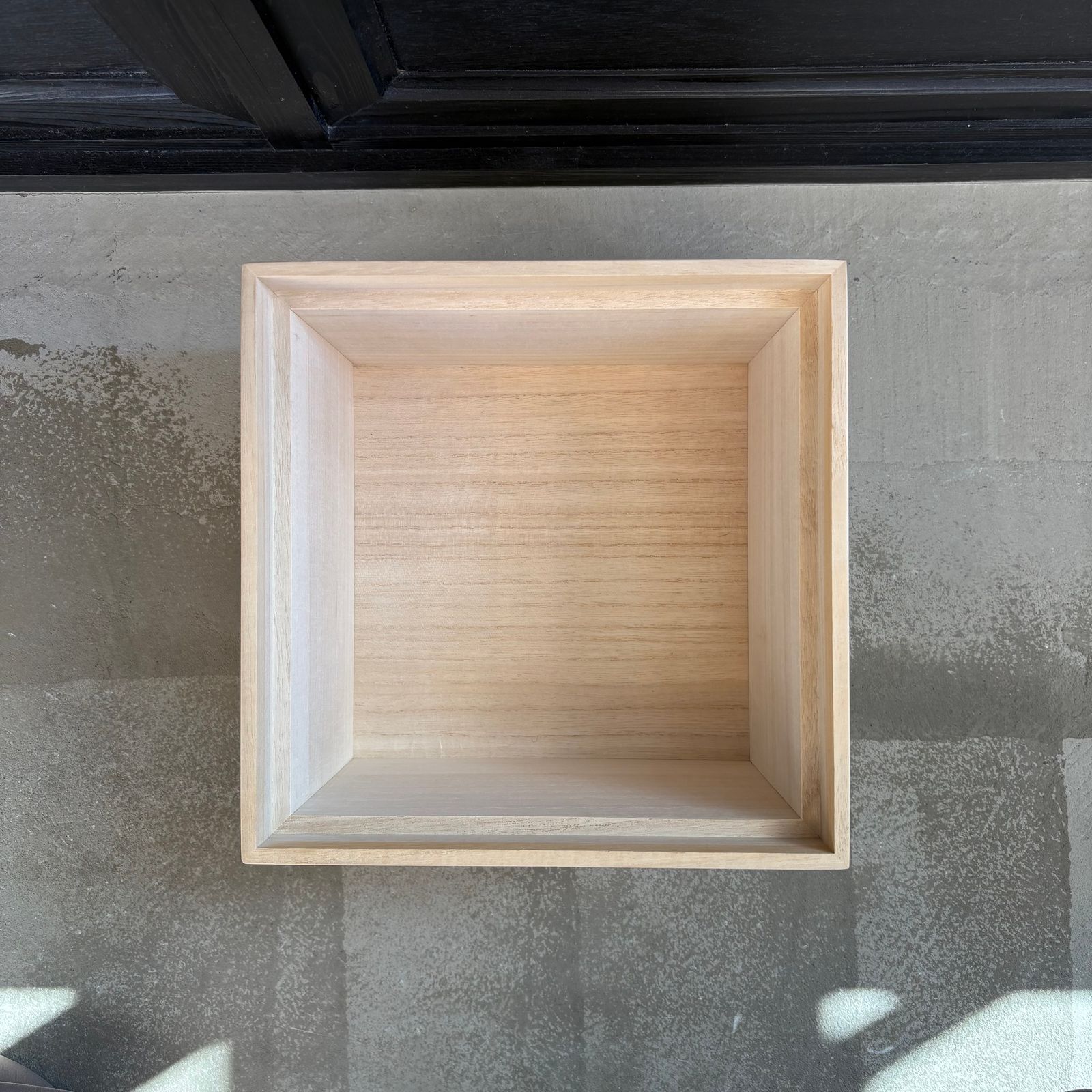 桐箱米びつ【kome-bitsu】 / 増田桐箱店 / 米櫃 3キロ / ライスストッカー