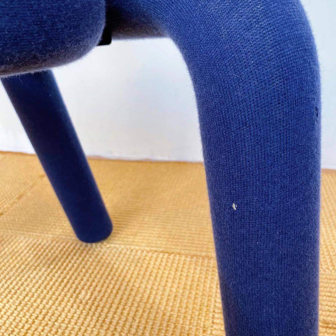 season10-3 / Mustache Chair (BL)