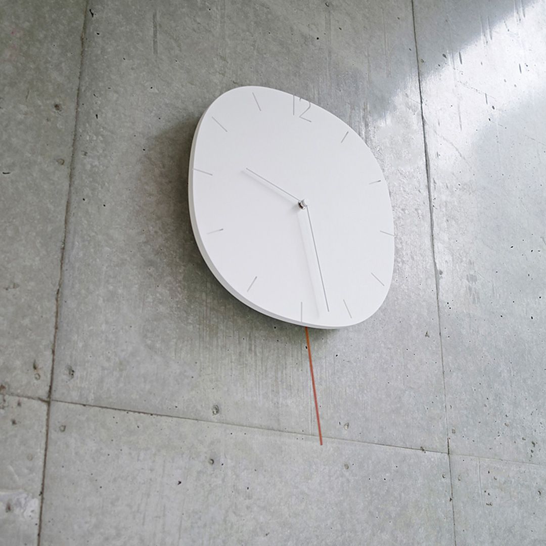 CARVED SE / カーヴドエスイー (振り子/掛け時計) ホワイト