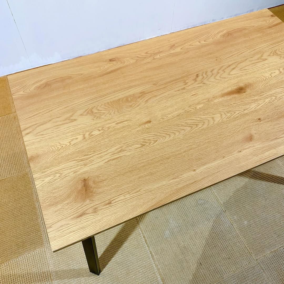 season37-4 / Table