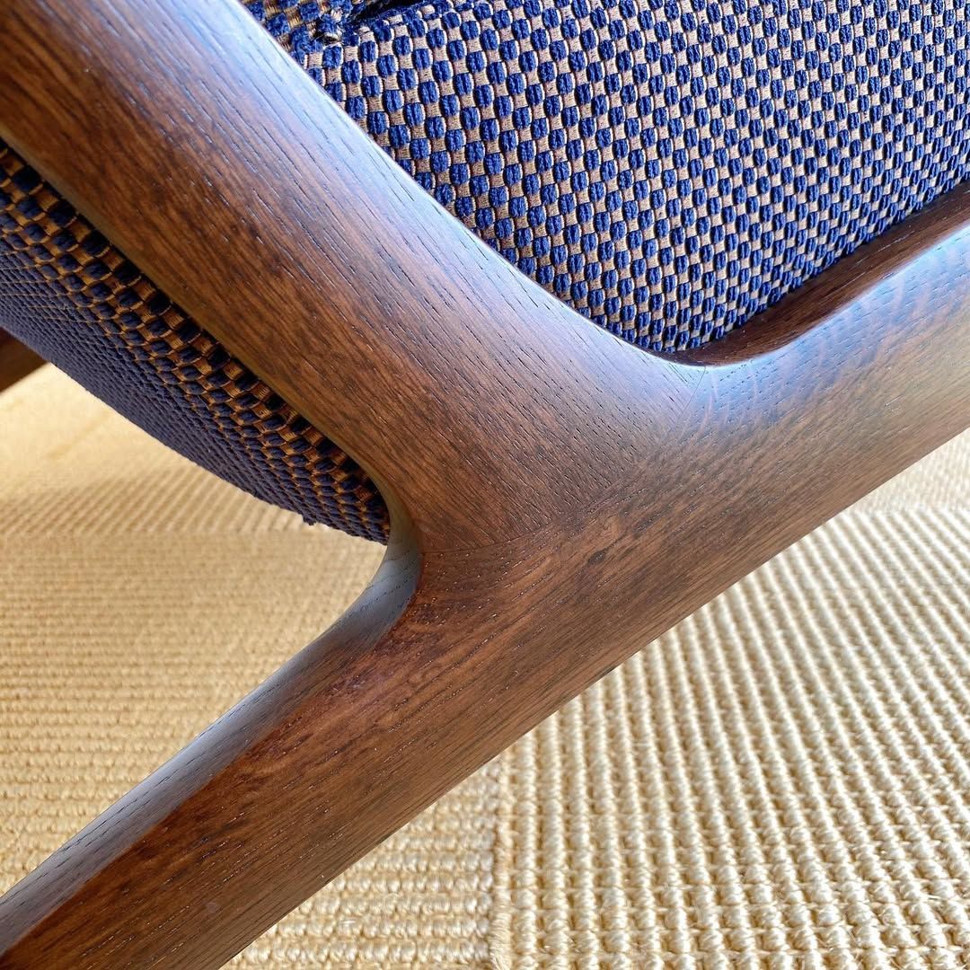 season11-1 / Lounge Sofa / カリモク