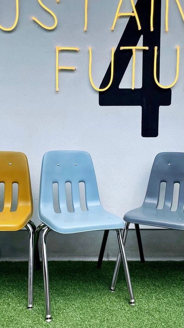 VIRCO 9000 Chair