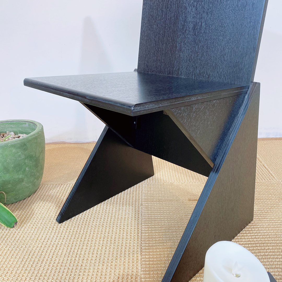 season18-3 / Sankaku Chair / レグナテック