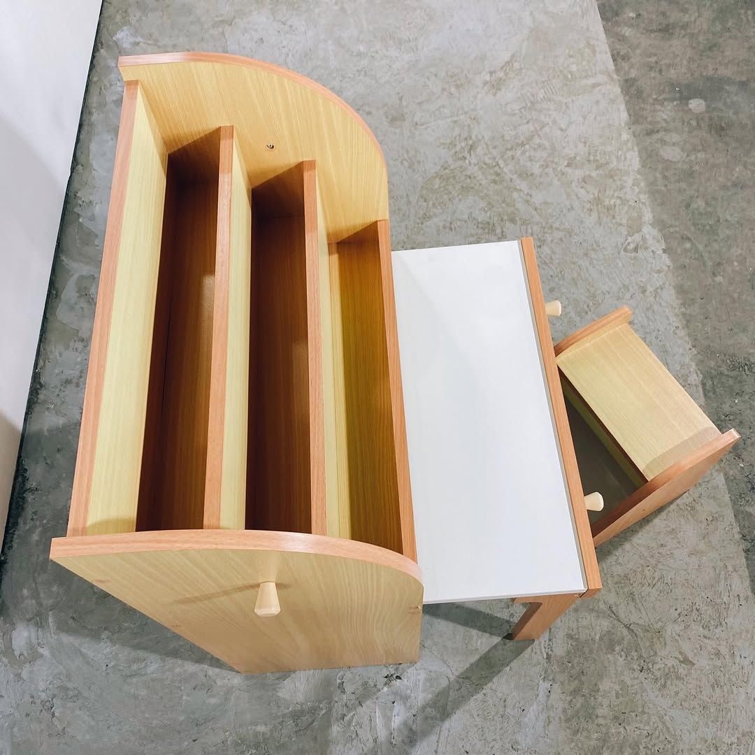season6-3 / Kids desk
