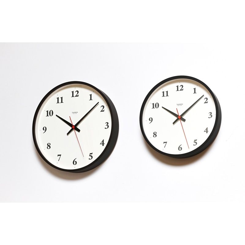 Plywood clock / ブラウン