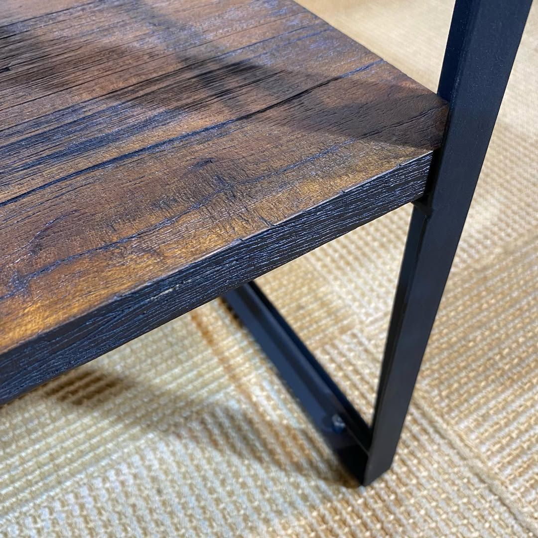 season28-2 / Iron Shelf