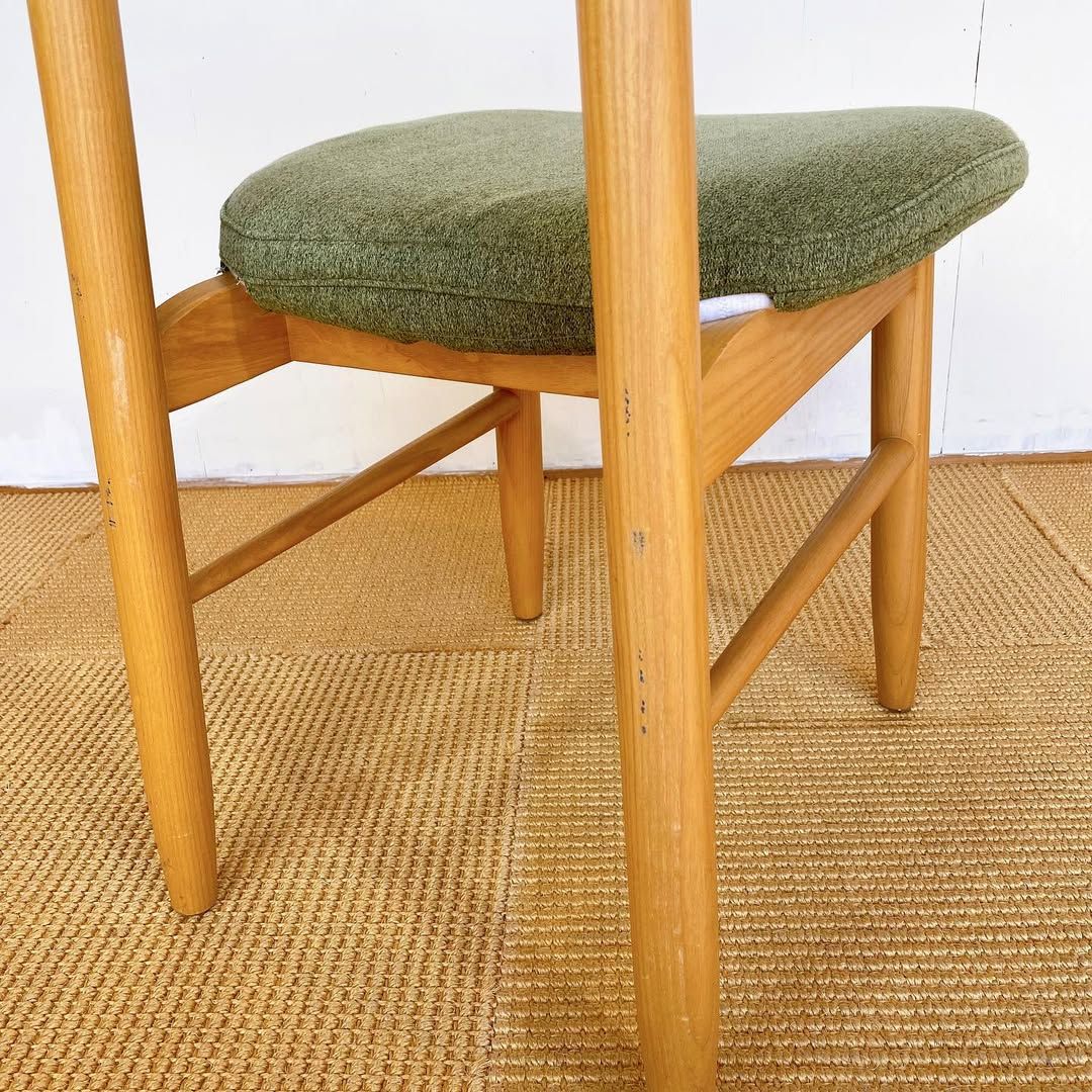 season15-5 / Chair