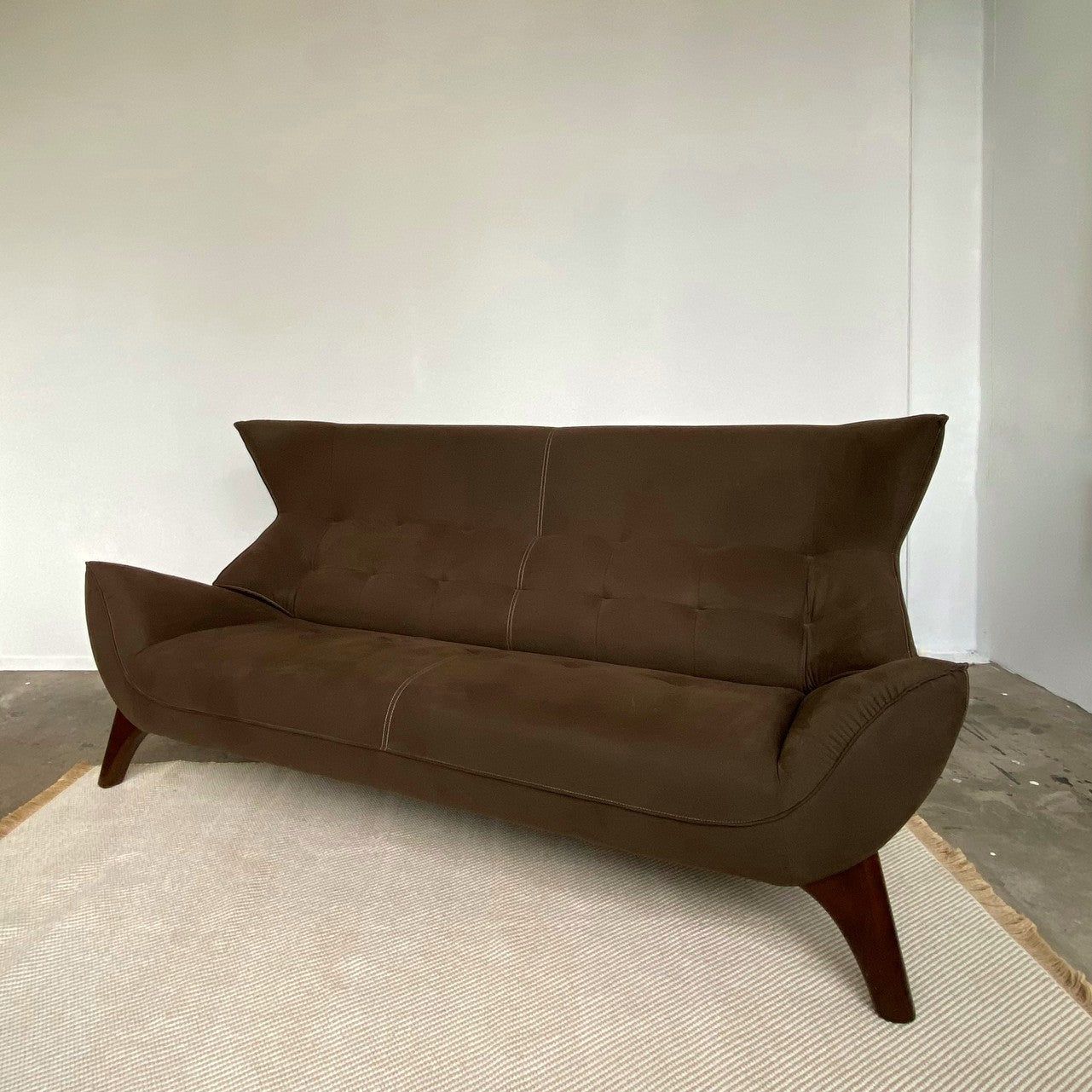 Beak 3P Sofa