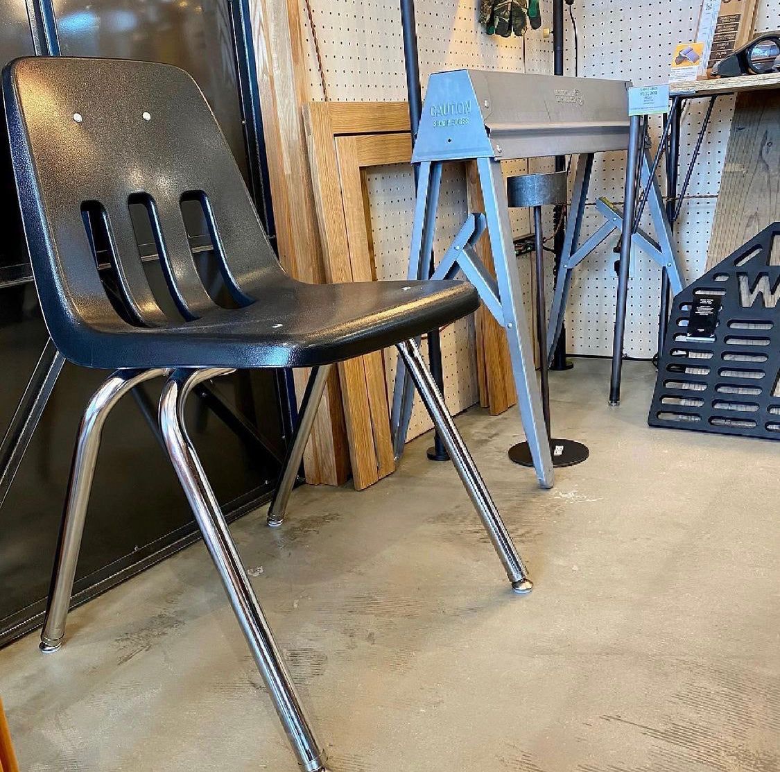 VIRCO 9000 Chair