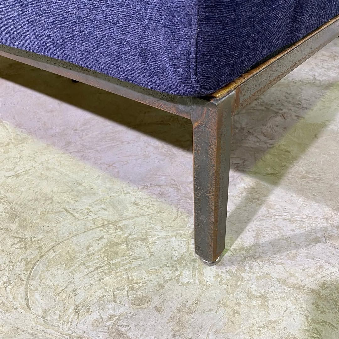 season5-4 / OSB sofa