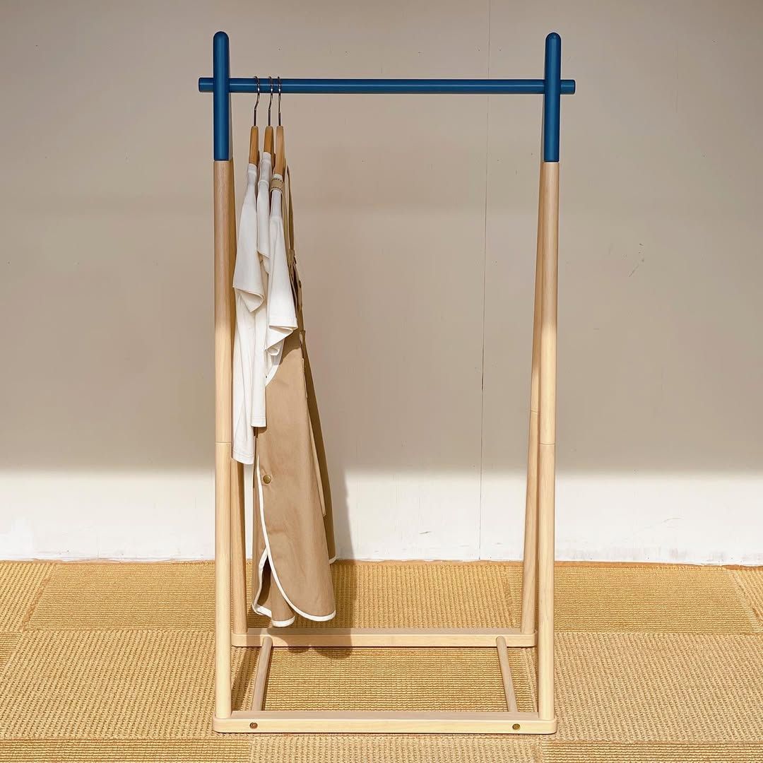 season23-1 / Kids Hanger Rack